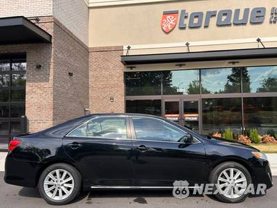 2014 Toyota Camry XLE - zdjęcie 1 z 16 - miniatura