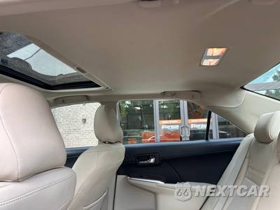 2014 Toyota Camry XLE - zdjęcie 14 z 16 - miniatura