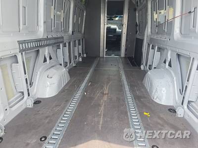2020 Mercedes-Benz Sprinter 2500 Cargo Van High Roof 170.0" WB - zdjęcie 15 z 29 - miniatura