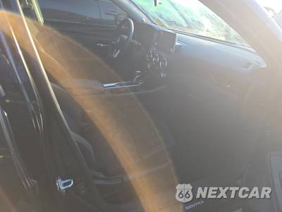 2025 Nissan Sentra SV - zdjęcie 8 z 18 - miniatura