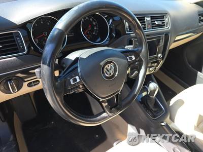 2016 Volkswagen Jetta SEL Premium - zdjęcie 16 z 35 - miniatura