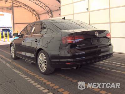 2016 Volkswagen Jetta SEL Premium - zdjęcie 8 z 35 - miniatura