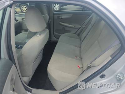 2010 Toyota Corolla - zdjęcie 13 z 37 - miniatura