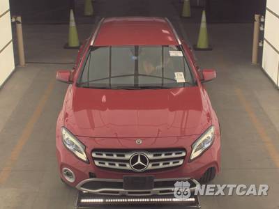 2020 Mercedes-Benz GLA 250 - zdjęcie 2 z 18 - miniatura