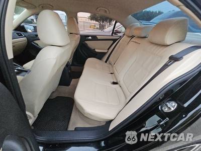2012 Volkswagen Jetta SE Sedan - zdjęcie 13 z 37 - miniatura