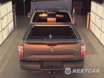 2017 Nissan TITAN SV Extended Cab Medium Bed - zdjęcie 5 z 18 - miniatura