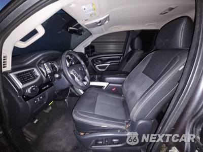 2017 Nissan TITAN SV Extended Cab Medium Bed - zdjęcie 7 z 18 - miniatura