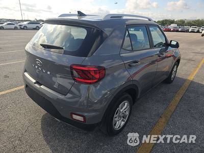 2020 Hyundai Venue SEL - zdjęcie 4 z 25 - miniatura