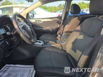 2014 Nissan Sentra SR - zdjęcie 7 z 41 - miniatura