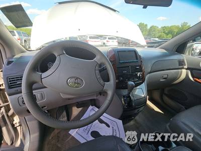 2005 Toyota Sienna XLE Limited Minivan 7-Passenger 119.3" WB - zdjęcie 11 z 30 - miniatura