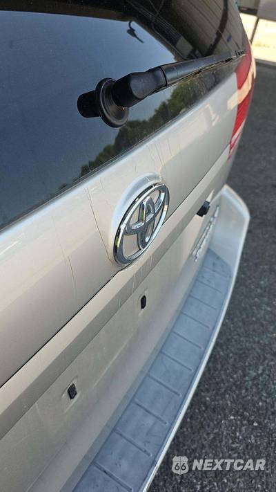 2005 Toyota Sienna XLE Limited Minivan 7-Passenger 119.3" WB - zdjęcie 24 z 30 - miniatura