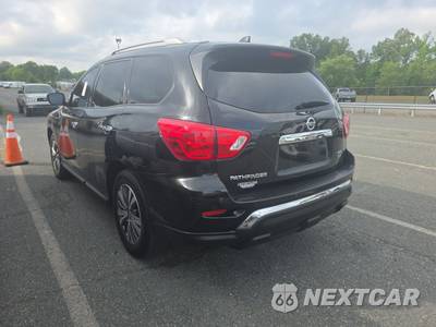 2019 Nissan Pathfinder SV - zdjęcie 6 z 31 - miniatura