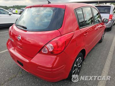 2009 Nissan Versa 1.8 S Hatchback - zdjęcie 4 z 32 - miniatura