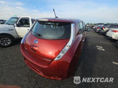 2013 Nissan LEAF SV - zdjęcie 4 z 21 - miniatura