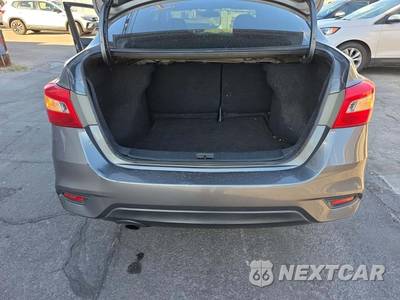 2019 Nissan Sentra SR - zdjęcie 8 z 8 - miniatura