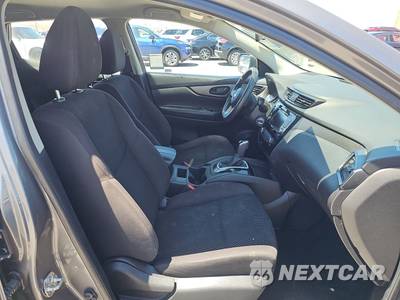 2019 Nissan Rogue Sport S - zdjęcie 8 z 43 - miniatura