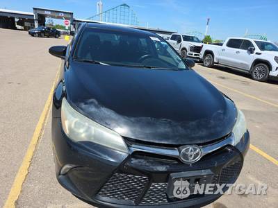 2016 Toyota Camry SE - zdjęcie 2 z 17 - miniatura