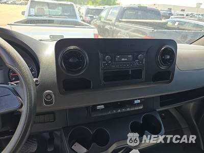 2021 Mercedes-Benz Sprinter 2500 Cargo Van Standard Roof 144.0" WB - zdjęcie 11 z 17 - miniatura