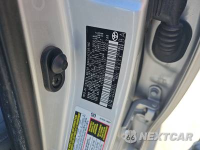 2015 Toyota Corolla LE - zdjęcie 14 z 35 - miniatura