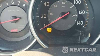2008 Nissan Versa 1.8 S Hatchback - zdjęcie 24 z 45 - miniatura