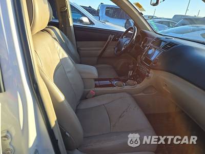 2013 Toyota Highlander Limited - zdjęcie 8 z 40 - miniatura