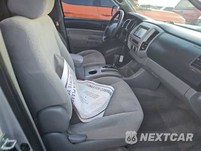 2006 Toyota Tacoma PreRunner Extended Cab Medium Bed w/Rear Doors - zdjęcie 8 z 33 - miniatura