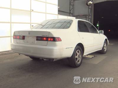 1997 Toyota Camry LE - zdjęcie 4 z 36 - miniatura