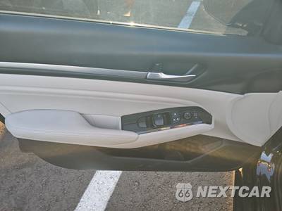 2022 Nissan Altima SV - zdjęcie 9 z 26 - miniatura