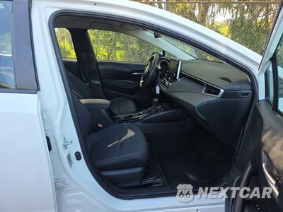2021 Toyota Corolla LE Sedan - zdjęcie 8 z 17 - miniatura