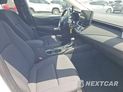 2026 Toyota Corolla LE Sedan - zdjęcie 8 z 21 - miniatura