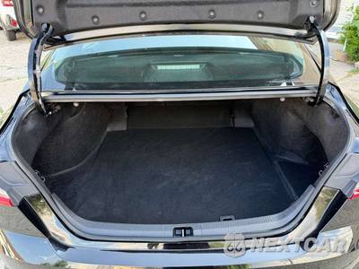 2025 Toyota Camry LE - zdjęcie 23 z 23 - miniatura
