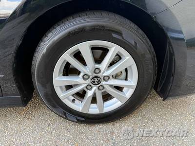 2025 Toyota Camry LE - zdjęcie 20 z 23 - miniatura