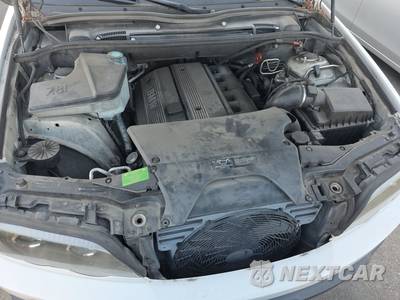 2002 BMW X5 Sports Activity Vehicle 3.0i - zdjęcie 15 z 37 - miniatura