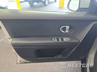 2024 Hyundai IONIQ 5 SE - zdjęcie 15 z 23 - miniatura