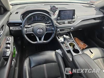 2023 Nissan Altima SR - zdjęcie 12 z 25 - miniatura
