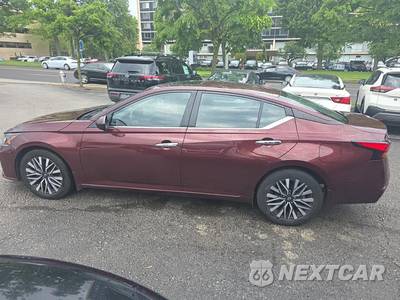 2023 Nissan Altima SV - zdjęcie 8 z 26 - miniatura