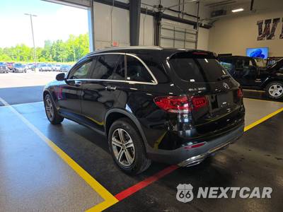 2021 Mercedes-Benz GLC 300 - zdjęcie 6 z 22 - miniatura