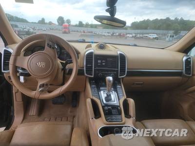 2012 Porsche Cayenne Tiptronic - zdjęcie 11 z 31 - miniatura