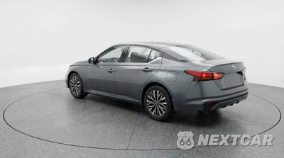 2025 Nissan Altima SV - zdjęcie 5 z 10 - miniatura