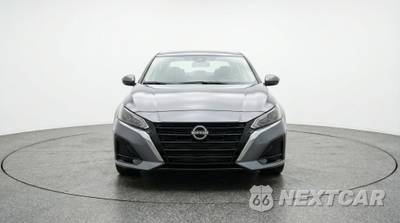 2025 Nissan Altima SV - zdjęcie 2 z 12 - miniatura