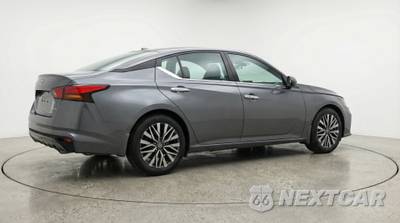 2025 Nissan Altima SV - zdjęcie 7 z 12 - miniatura