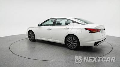 2025 Nissan Altima SV - zdjęcie 5 z 12 - miniatura