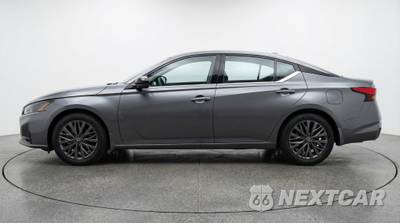 2025 Nissan Altima SV - zdjęcie 4 z 12 - miniatura