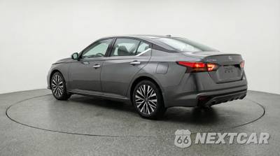 2025 Nissan Altima SV - zdjęcie 5 z 12 - miniatura