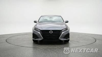 2025 Nissan Altima SV - zdjęcie 2 z 12 - miniatura