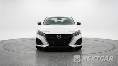 2025 Nissan Altima SV - zdjęcie 2 z 12 - miniatura