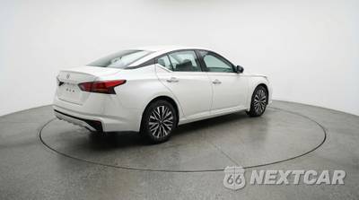2025 Nissan Altima SV - zdjęcie 7 z 12 - miniatura
