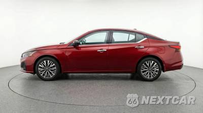 2025 Nissan Altima SV - zdjęcie 4 z 12 - miniatura