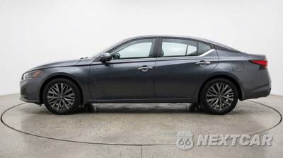 2025 Nissan Altima SV - zdjęcie 4 z 12 - miniatura