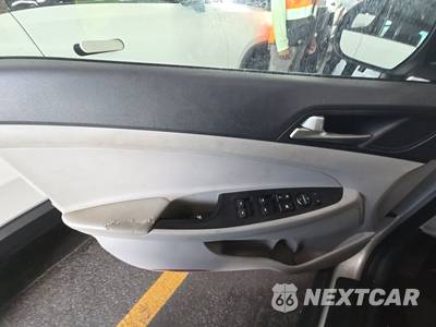 2019 Hyundai Tucson SE - zdjęcie 9 z 43 - miniatura